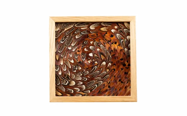 Tableau en plumes de faisan COLCHIDE marron et à motifs, fabriqué artisanalement dans mon atelier