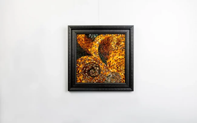 Tableau en plume l'éclat en plumes de faisan COLCHIDE marron et à motifs